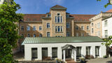 Bildungshaus St Bernhard Exterior