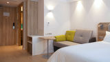 <b>Holiday Inn Exp Suites Sabadell Room</b>. Images powered by <a href="https://www.leonardoworldwide.com/" title="Leonardo Worldwide" target="_blank">Leonardo</a>.