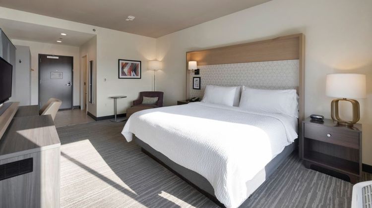 Holiday Inn Chicago Tinley Park Room