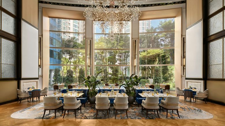 <b>The St. Regis Singapore Restaurant</b>. Images powered by <a href="https://www.leonardoworldwide.com/" title="Leonardo Worldwide" target="_blank">Leonardo</a>.