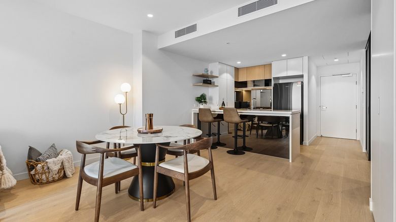 <b>Queen's Wharf Residences Restaurant</b>. Images powered by <a href="https://www.leonardoworldwide.com/" title="Leonardo Worldwide" target="_blank">Leonardo</a>.