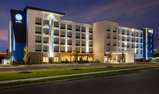 Home2 Hilton Cleveland Exterior