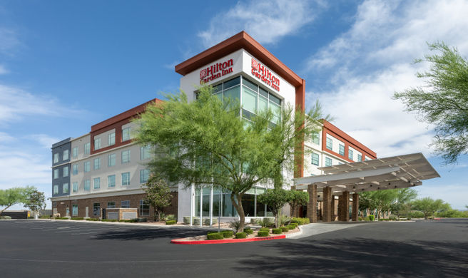 Hilton Garden Inn North Phoenix Exterior