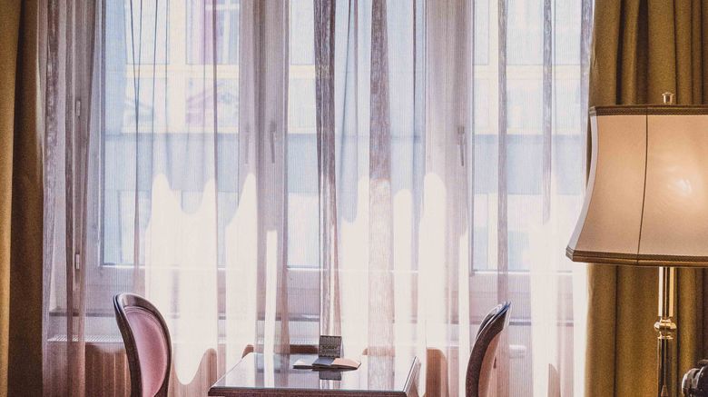 <b>Henri Hotel Wien Siebterbezirk Room</b>. Images powered by <a href="https://www.leonardoworldwide.com/" title="Leonardo Worldwide" target="_blank">Leonardo</a>.