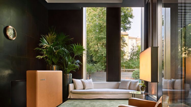Bulgari Hotel Milano Exterior