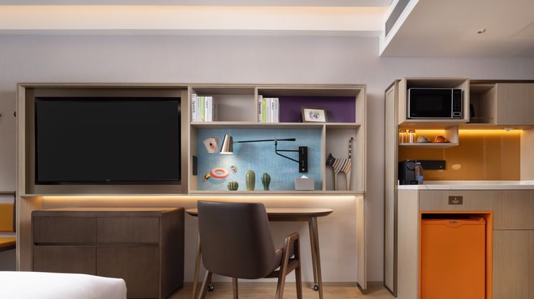 Home2 Suites by Hilton Foshan Jiujiang Room