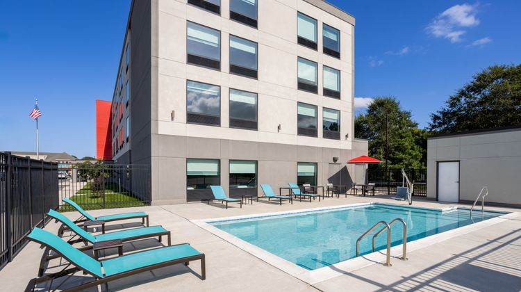 avid hotel Millsboro-Georgetown South Pool