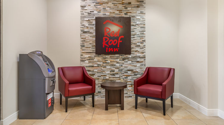 Red Roof Inn La Porte Lobby