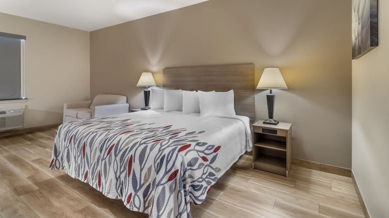 <b>Red Roof Inn La Porte Room</b>. Images powered by <a href="https://www.leonardoworldwide.com/" title="Leonardo Worldwide" target="_blank">Leonardo</a>.