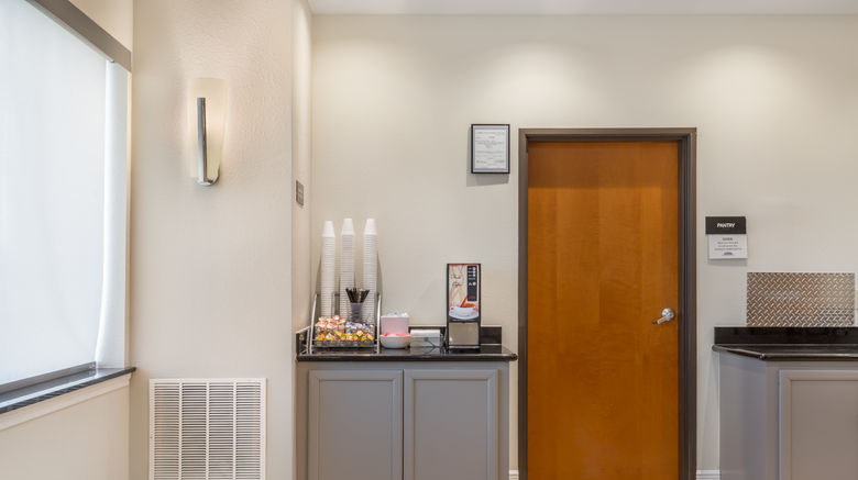 <b>Red Roof Inn La Porte Restaurant</b>. Images powered by <a href="https://www.leonardoworldwide.com/" title="Leonardo Worldwide" target="_blank">Leonardo</a>.
