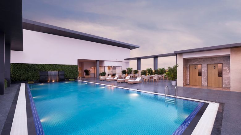 <b>Crowne Plaza Lucknow Pool</b>. Images powered by <a href="https://www.leonardoworldwide.com/" title="Leonardo Worldwide" target="_blank">Leonardo</a>.