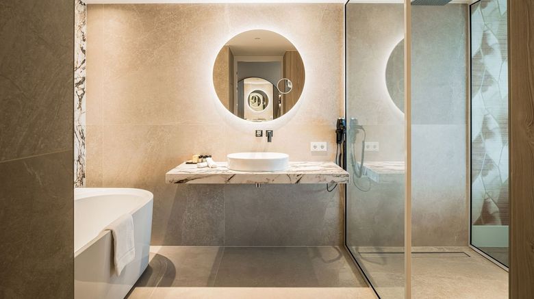 <b>Valk Exclusief Hotel Dordrecht Room</b>. Images powered by <a href="https://www.leonardoworldwide.com/" title="Leonardo Worldwide" target="_blank">Leonardo</a>.