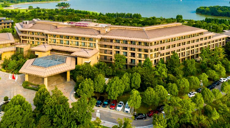 Crowne Plaza Xuzhou Dalong Lake Exterior