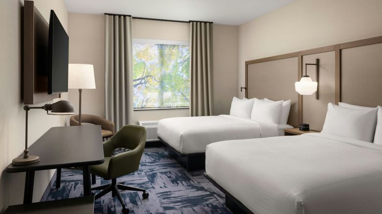 <b>Fairfield Inn & Suites Marriott Room</b>. Images powered by <a href="https://www.leonardoworldwide.com/" title="Leonardo Worldwide" target="_blank">Leonardo</a>.