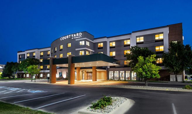 Courtyard by Marriott Sioux Falls Exterior