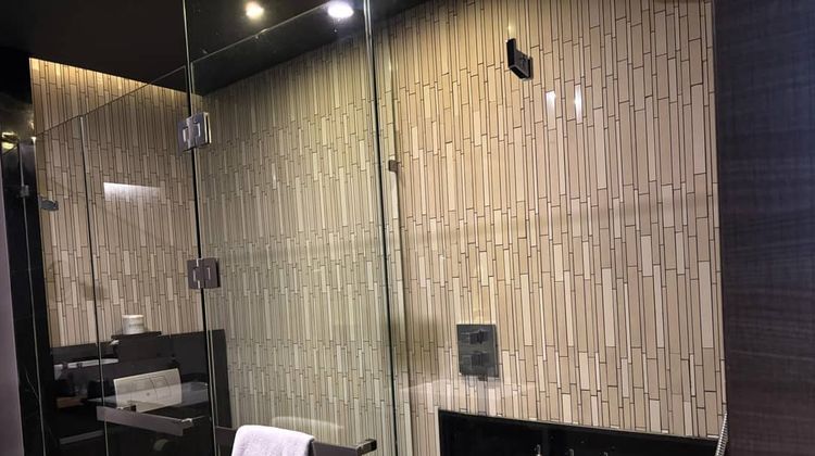 Discovery SCBD Jakarta Room