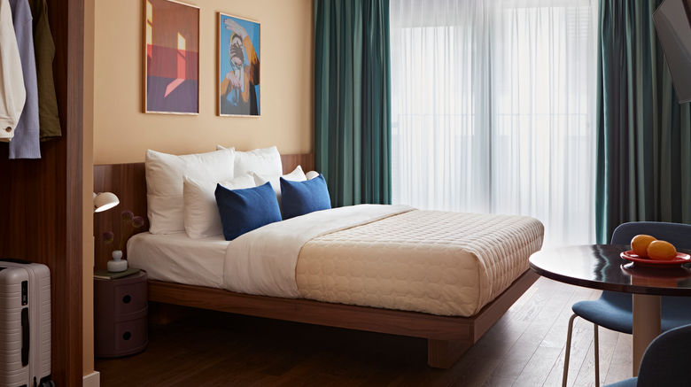 <b>Numa Stuttgart Rotebuhlplatz Room</b>. Images powered by <a href="https://www.leonardoworldwide.com/" title="Leonardo Worldwide" target="_blank">Leonardo</a>.