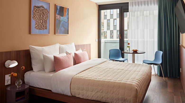 <b>Numa Stuttgart Rotebuhlplatz Room</b>. Images powered by <a href="https://www.leonardoworldwide.com/" title="Leonardo Worldwide" target="_blank">Leonardo</a>.