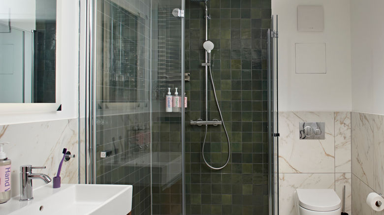 <b>Numa Stuttgart Rotebuhlplatz Room</b>. Images powered by <a href="https://www.leonardoworldwide.com/" title="Leonardo Worldwide" target="_blank">Leonardo</a>.
