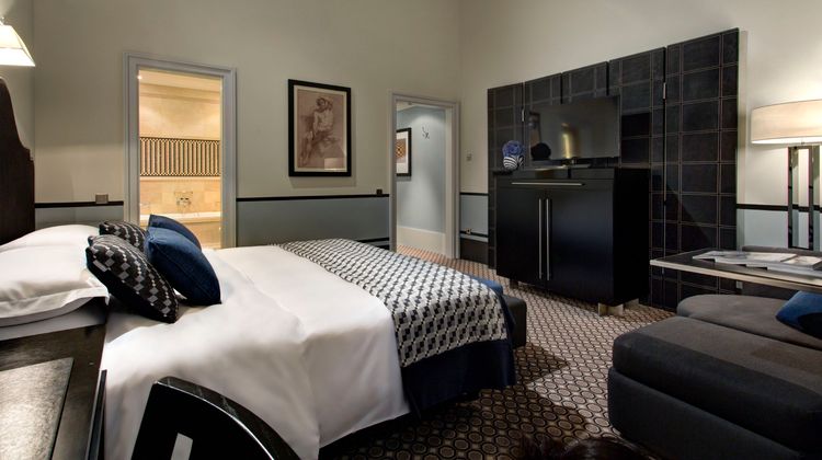 Hotel de Rome Room