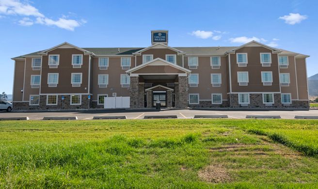 Cobblestone Hotel & Suites - Ephraim Exterior