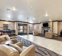 Cobblestone Hotel & Suites - Ephraim Lobby