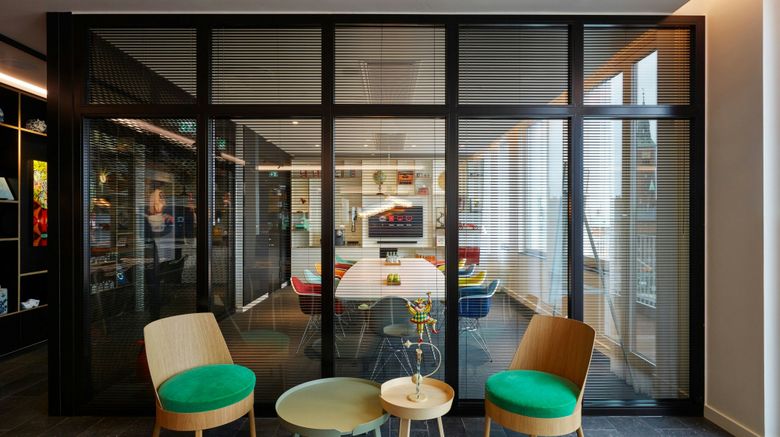 <b>citizenM Copenhagen Radhuspladsen Hotel Meeting</b>. Images powered by <a href="https://www.leonardoworldwide.com/" title="Leonardo Worldwide" target="_blank">Leonardo</a>.