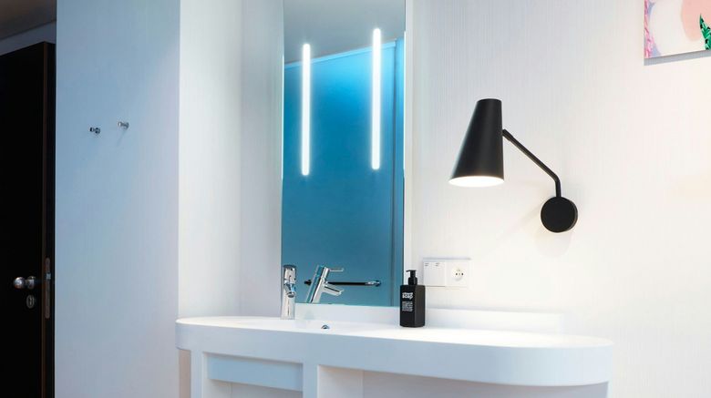 <b>citizenM Copenhagen Radhuspladsen Hotel Room</b>. Images powered by <a href="https://www.leonardoworldwide.com/" title="Leonardo Worldwide" target="_blank">Leonardo</a>.