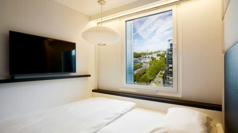 <b>citizenM Paris Gare de Lyon Room</b>. Images powered by <a href="https://www.leonardoworldwide.com/" title="Leonardo Worldwide" target="_blank">Leonardo</a>.