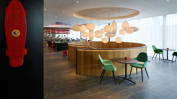 citizenM London Shoreditch Lobby