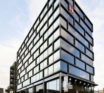 citizenM London Shoreditch Exterior