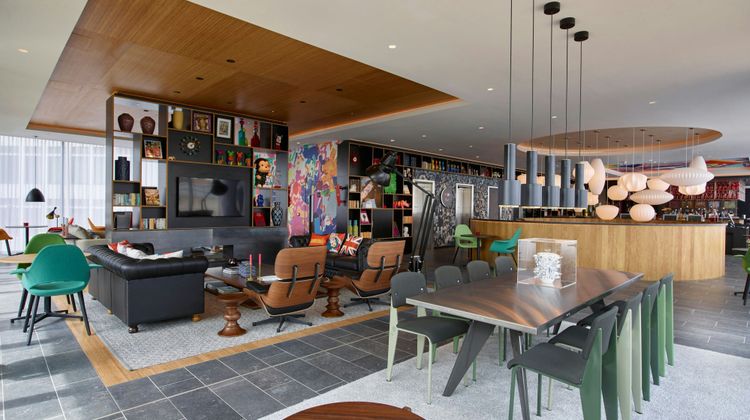 citizenM London Shoreditch Lobby