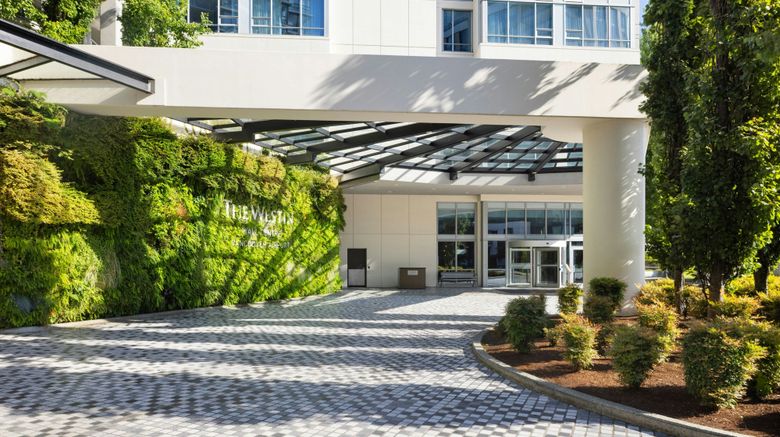 <b>The Westin Wall Centre-Vancouver Airport Exterior</b>. Images powered by <a href="https://www.leonardoworldwide.com/" title="Leonardo Worldwide" target="_blank">Leonardo</a>.