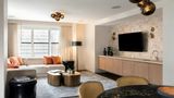 <b>The RIVVY, Chicago Downtown Room</b>. Images powered by <a href="https://www.leonardoworldwide.com/" title="Leonardo Worldwide" target="_blank">Leonardo</a>.