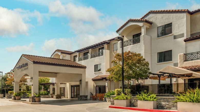 Courtyard Palo Alto Los Altos Exterior. Images powered by <a href="https://www.leonardoworldwide.com" target="_blank" rel="noopener">Leonardo</a>.