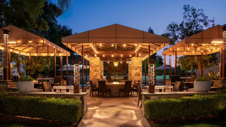 <b>Courtyard Palo Alto Los Altos Meeting</b>. Images powered by <a href="https://www.leonardoworldwide.com/" title="Leonardo Worldwide" target="_blank">Leonardo</a>.
