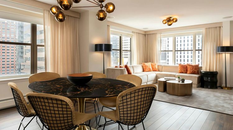The RIVVY, Chicago Downtown Suite