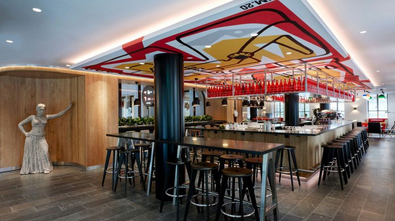 <b>citizenM Geneva Restaurant</b>. Images powered by <a href="https://www.leonardoworldwide.com/" title="Leonardo Worldwide" target="_blank">Leonardo</a>.