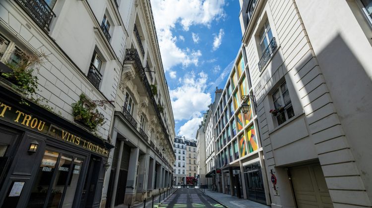 citizenM Paris Opera Hotel Exterior