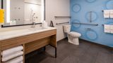 <b>Tru By Hilton Commerce Room</b>. Images powered by <a href="https://www.leonardoworldwide.com/" title="Leonardo Worldwide" target="_blank">Leonardo</a>.