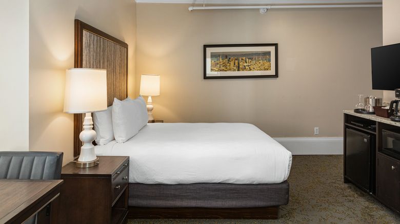 <b>WorldMark San Francisco Room</b>. Images powered by <a href="https://www.leonardoworldwide.com/" title="Leonardo Worldwide" target="_blank">Leonardo</a>.