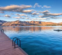 WorldMark Chelan Lake House Exterior