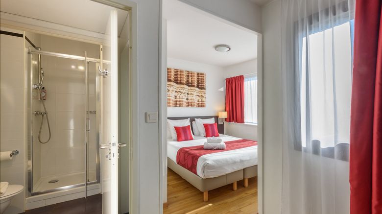 <b>Residhome Tolosa Room</b>. Images powered by <a href="https://www.leonardoworldwide.com/" title="Leonardo Worldwide" target="_blank">Leonardo</a>.