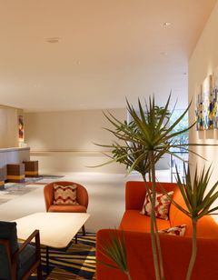 Holiday Inn & Suites Suites Odori Park