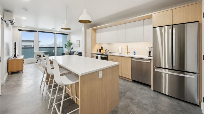 <b>Placemakr Salt Lake City Room</b>. Images powered by <a href="https://www.leonardoworldwide.com/" title="Leonardo Worldwide" target="_blank">Leonardo</a>.