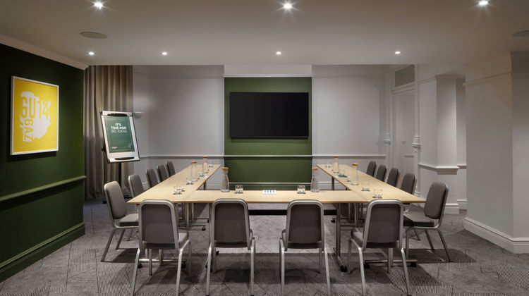 Holiday Inn Farnborough Meeting