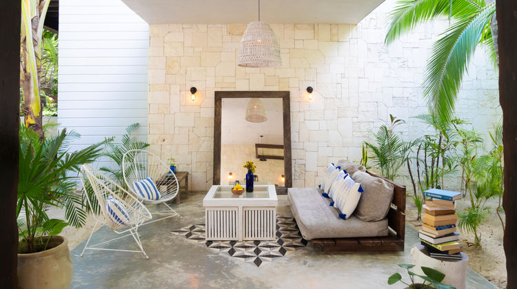 La Zebra Beach Cantina y Cabanas Lobby