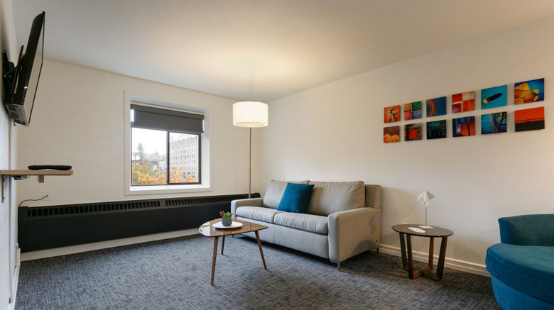 <b>Hotel Leo Room</b>. Images powered by <a href="https://www.leonardoworldwide.com/" title="Leonardo Worldwide" target="_blank">Leonardo</a>.