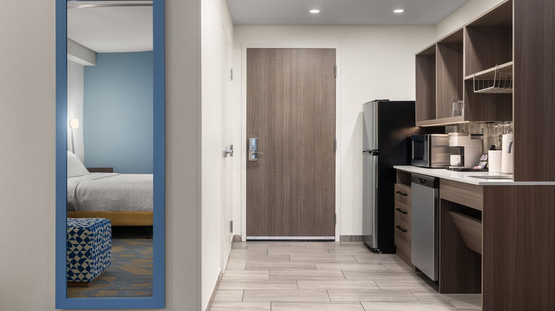 <b>Home2 Suites Woodstock Room</b>. Images powered by <a href="https://www.leonardoworldwide.com/" title="Leonardo Worldwide" target="_blank">Leonardo</a>.