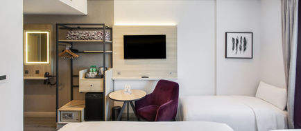 Premier Inn Dubai International Exterior